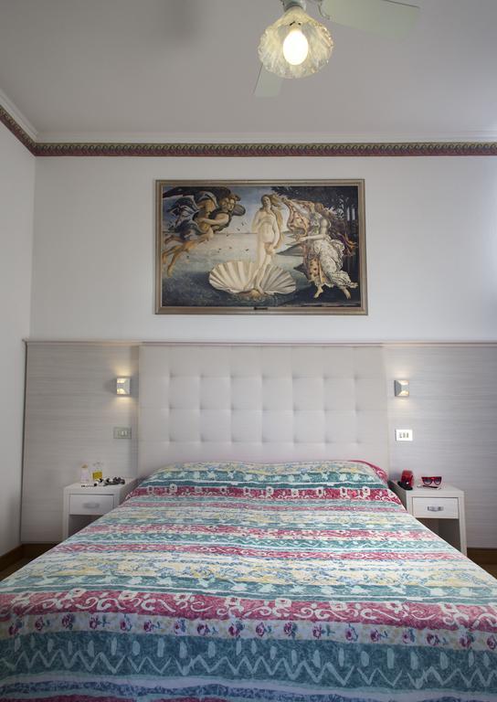بيلاريا-إيجيا مارينا Hotel Titanus المظهر الخارجي الصورة