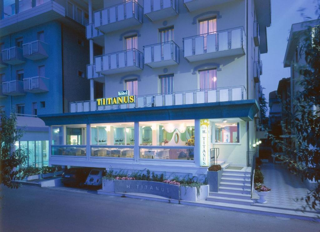 بيلاريا-إيجيا مارينا Hotel Titanus المظهر الخارجي الصورة